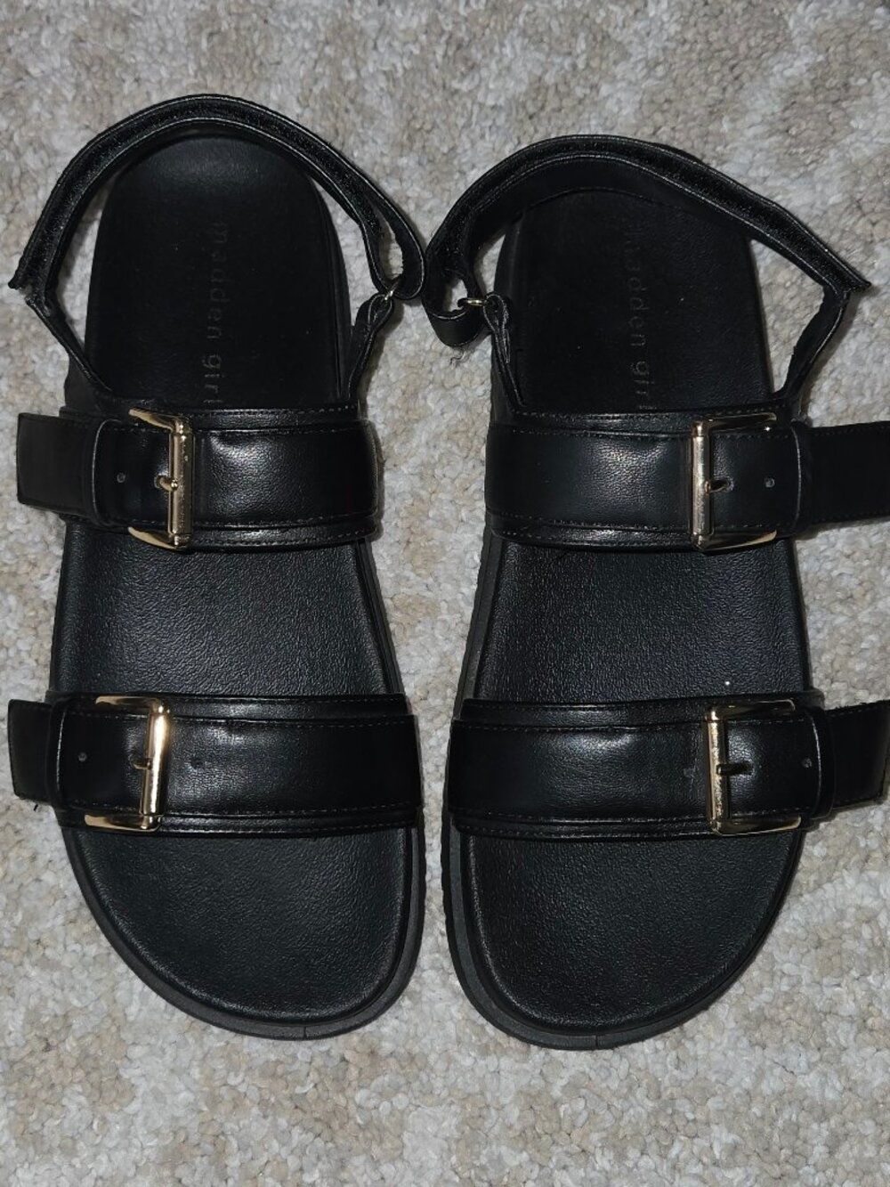Madden Girl Sprint Sandal Size 7.5
